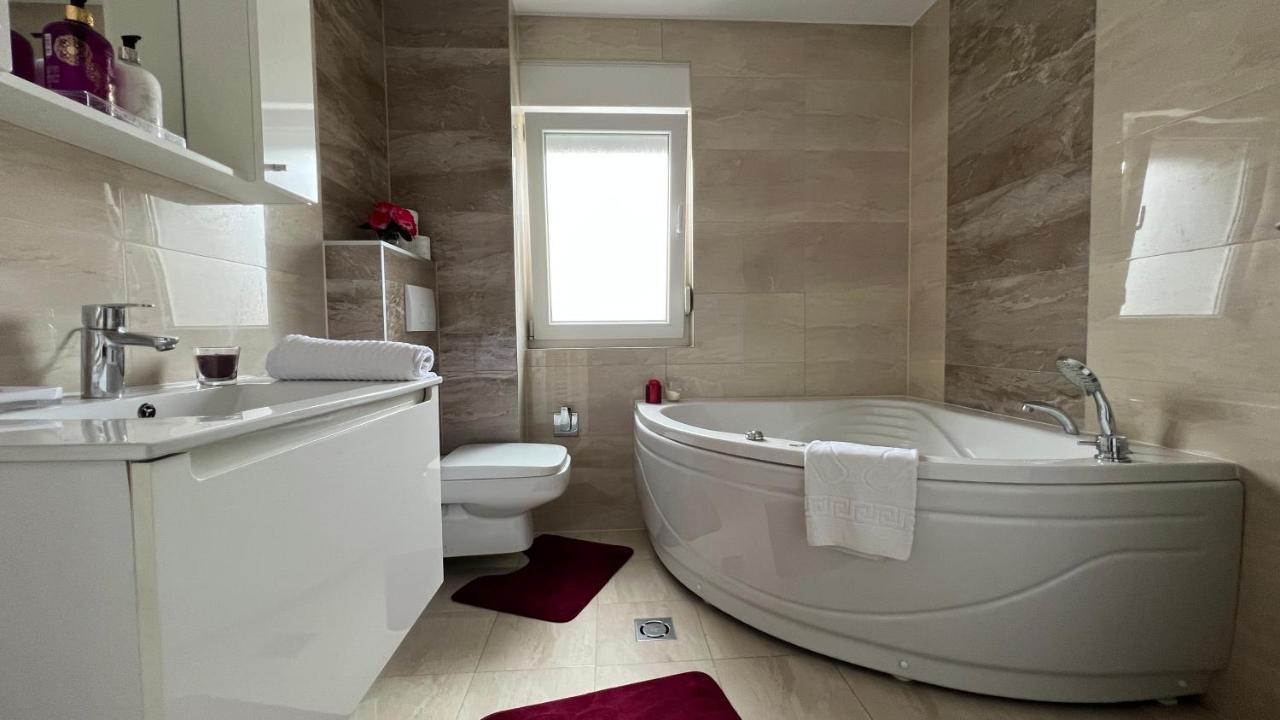 Ilidza Luxury Apartment SJJ Eksteriør billede