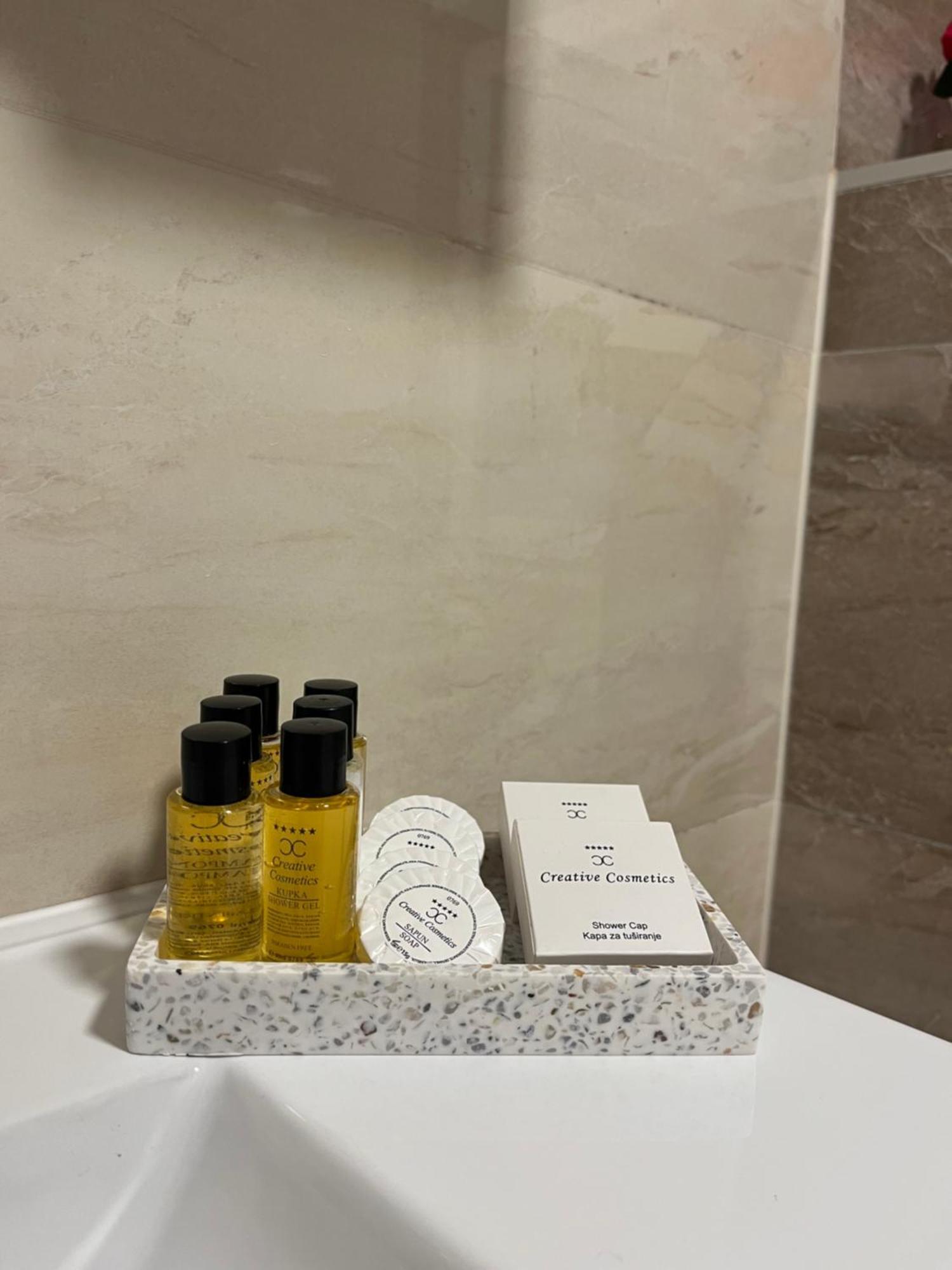 Ilidza Luxury Apartment SJJ Eksteriør billede